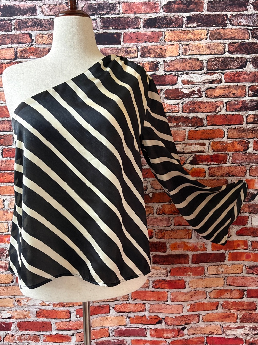 H&M Black & Cream One-Shoulder Striped Blouse Size Medium